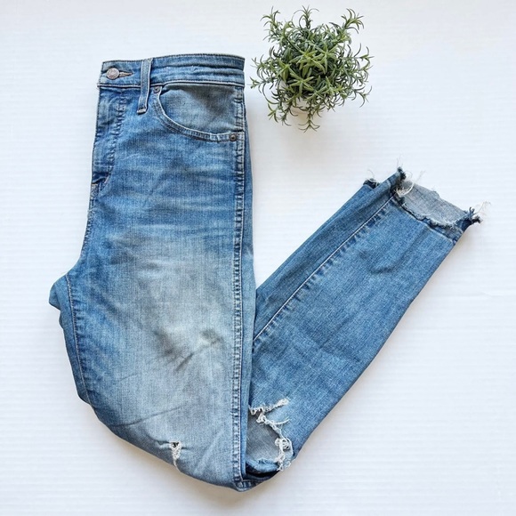 Madewell Curvy High-Rise Skinny Jeans: Drop Step-Hem Edition - Picture 3 of 10